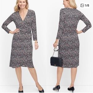Talbots Black and White Geometric Long Sleeve Dress